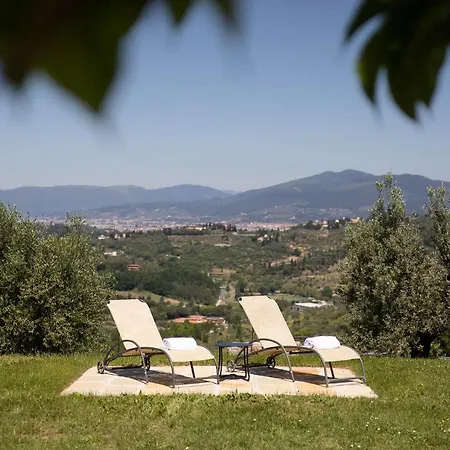 مزرعة للإقامة Tenuta Torre Rossa Farm &