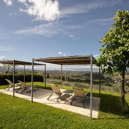 مزرعة للإقامة Tenuta Torre Rossa Farm & إمبرونيتا