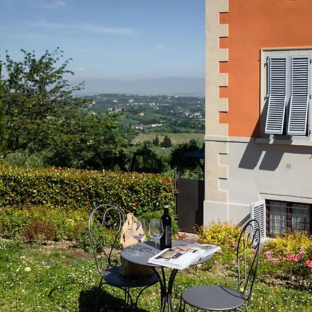 مزرعة للإقامة Tenuta Torre Rossa Farm & إمبرونيتا