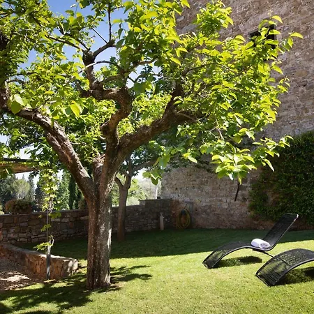 Tenuta Torre Rossa Farm & مزرعة للإقامة *
